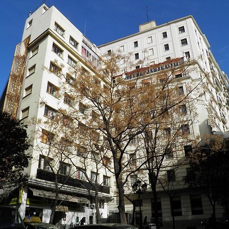 بيت شباب Euroمدريد المظهر الخارجي الصورة